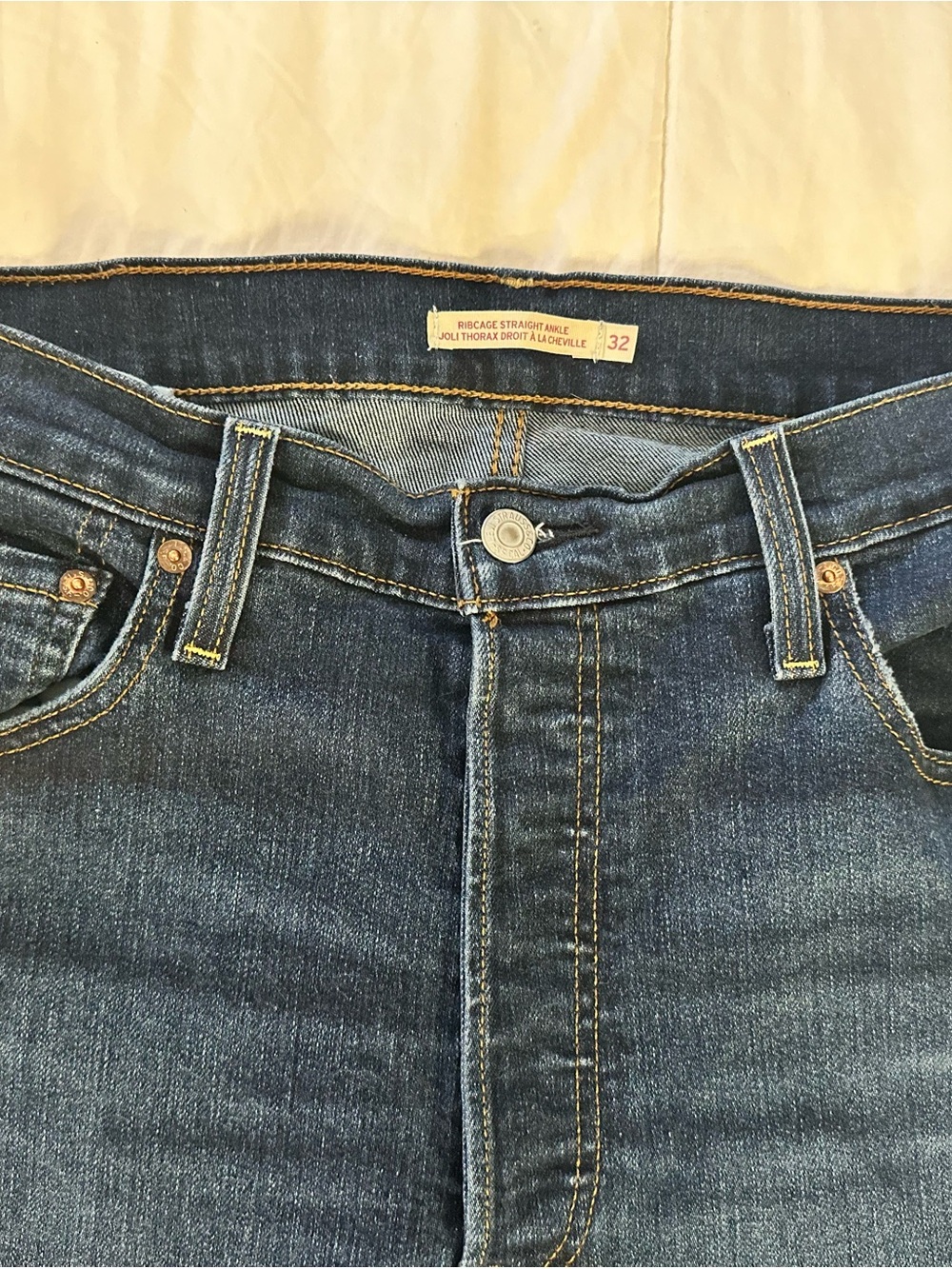 Levi's Ribcage Straight Ankle High-Rise Jeans in Dark Blue Wash 32 - Picture 6 of 13